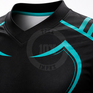 ชุดฟุตบอลพรีเมียม OEM เสื้อฟุตบอลแบบกำหนดเอง กางเกงขาสั้น ระบายอากาศ แห้งเร็ว ชุดทีมแบบซับลิเมชั่น - Product Image 4
