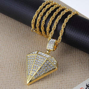Collar con Colgante de Diamante Moissanite Más Vendido, Chapado en Oro Amarillo Sólido con Diseño Clásico para Joyería de Moda Unisex - Product Image 1