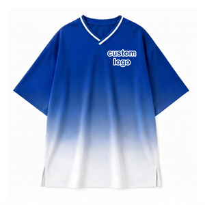 Camiseta Sorority Extra Grande con Degradado Azul y Blanco Personalizada para Mujer, Corte Holgado, Cuello en V, Ropa Universitaria Griega, Algodón de Alta Calidad - Product Image 3