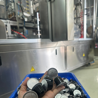 Café en grains entiers compatible expresso Arabica torréfaction italienne certifié ISO22000, boîte petite quantité, marque propre, pur, premium, prêt à l'emploi