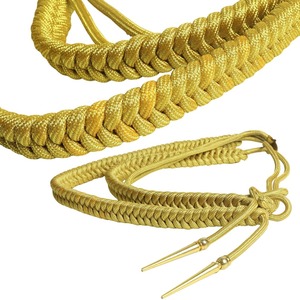 Aiguillette de qualité supérieure en fil de soie blanc de luxe avec épingle de sûreté et fermeture auto-agrippante pour uniformes de cérémonie, faite à la main, de premier ordre - Product Image 5
