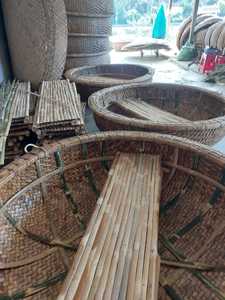 Bote de Cesta Redonda Vietnamita con Asiento y Remo, Bote de Cesta Pintado a Mano, Bote de Pesca de Bambú Impermeable y Duradero - Product Image 2