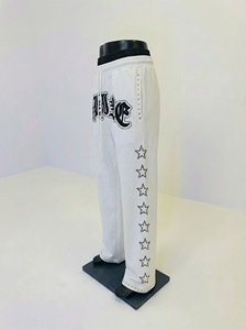 Pantalones Deportivos Personalizados con Pedrería para Hombre |   Pantalones Deportivos de Algodón Extra Grandes Estilo Urbano |   Fabricante OEM de Marca Privada - Product Image 2