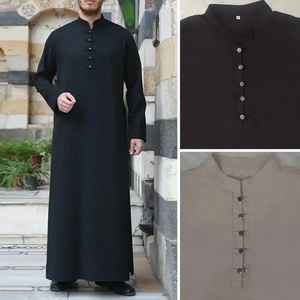 Thobe / Thawb traditionnel pour homme, style moderne, Jubbah arabe, vêtements islamiques de haute qualité, confortables et élégants pour un usage quotidien - Product Image 2