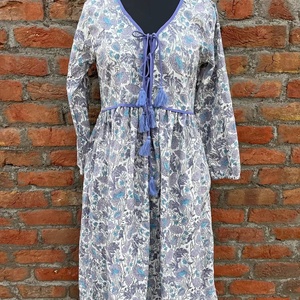 Vestido maxi 100% algodón estampado a mano con cuello en V, manga larga, estampado floral, estilo casual indio, vestido largo para mujer. - Product Image 1