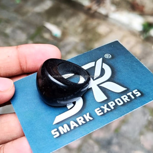 Bague de doigt en corne de buffle noire unique faite à la main bijoux en corne naturelle durable bande de déclaration élégante pour hommes femmes idée cadeau - Product Image 2