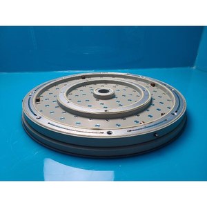 Pommeau de douche AMAT Centura Enabler 1 pour distribution de gaz, utilisé comme pièce détachée d'équipement semi-conducteur d'occasion - Product Image 4