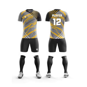 Uniformes de Fútbol Personalizados OEM de Secado Rápido 2024, Transpirables, Antibacterianos, Tallas Grandes, Conjuntos para Jóvenes, Hombres y Mujeres - Product Image 6