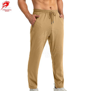 Pantalon de survêtement pour homme au design minimaliste classique, tissu doux et confortable, coupe élastique, style intemporel, décontracté, durable pour un confort quotidien - Product Image 2