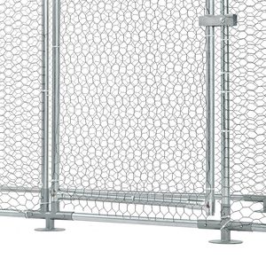 Grande Pollaio in Metallo 9.8 X 3.3 X 6.6 ft Impermeabile con Area di Recinzione e Tetto a Punta per la Cura del Pollame - Product Image 1