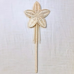 Baguette magique en bois pour jeux de princesse, meilleur prix, jouet ludique pour enfant, baguettes magiques en rotin. - Product Image 1