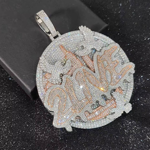 Pendentif couronne empilable en moissanite et diamant, plaqué or rose, avec strass en cristal, breloque de luxe à thème, unisexe, pour usage quotidien - Product Image 4