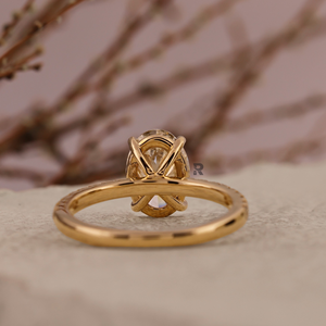 Bague de fiançailles en diamant de laboratoire CVD HPHT taille ovale Tulipe 1-5 carats 14K/18K/Platine 950 Certifié IGI Pureté VS1 Couleur E Coupe EX - Product Image 4