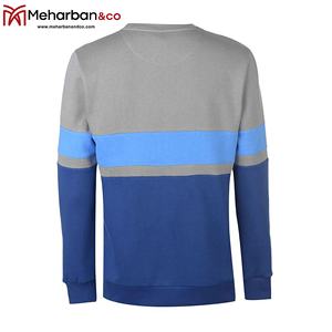 Camiseta de cuello redondo y ribetes de canalé, de forro polar - Product Image 2