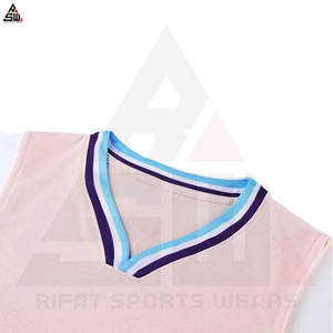 Uniformes de basket-ball de haute qualité Conception personnalisée 100% Polyester Basketball Wear Uniformes Offre Spéciale Uniformes de basket-ball confortables - Product Image 3