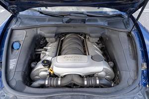 Porsche Cayenne Turbo S 2006 - Product Image 6