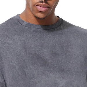 T-shirt pour homme en coton 100% délavé à l'acide, de haute qualité, marque USAZE SPORTS, manches courtes, coupe ample, avec logo et couleurs personnalisées - Product Image 3