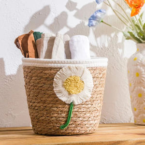 Cesta de jacinto de agua con adornos florales, cesta de almacenamiento hecha a mano, venta al por mayor, ecológica, hecha en Vietnam - Product Image 3