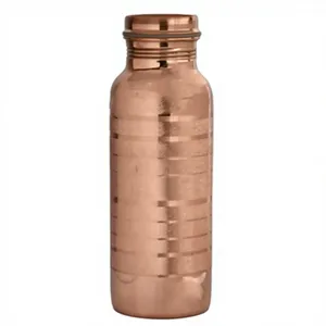 Bouteille de voyage en cuivre pur, finition mate, artisanale et unique, design traditionnel, portable - Product Image 3