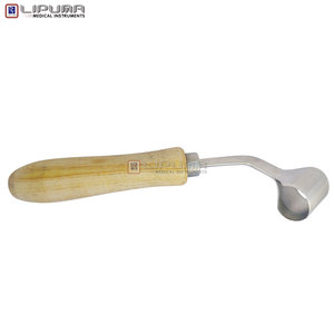 LIPUMA EDGELINE FARRIER HOOF KNIFE GOL KNIFE CHANNAR HANDLE SCORP Acero inoxidable, mango de madera, veterinario, equino, quirúrgico - Product Image 3