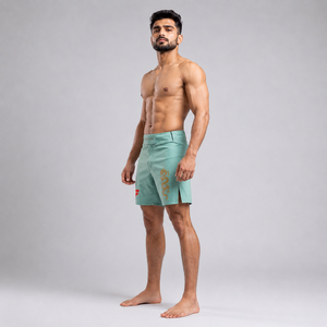 Shorts de MMA conçus pour la flexibilité, la vitesse, le confort et des mouvements fiables pendant le sparring et la compétition. - Product Image 4
