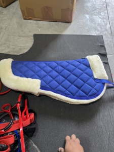 Tapis de selle demi-selle en polycoton avec doublure absorbant les chocs, respirant, léger, durable, en mousse à mémoire de forme, ajustement confortable - Product Image 3