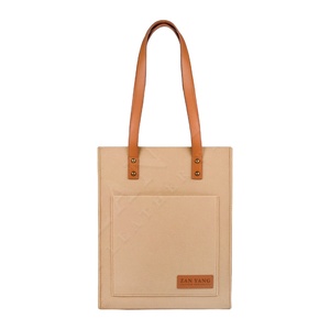 Sac à bandoulière en feutre de laine pour femme, avec fermeture ouverte, design portable pour un usage quotidien, shopping, voyage et plage - Product Image 1