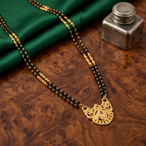 Collier de prière classique pour femme Divyoro plaqué or, avec perles et pendentif religieux, idéal pour les mariages et la prière - Product Image 4