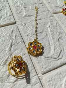 Ensemble de bagues assorties style Kundan du Rajasthan avec Tikka, bijoux festifs indiens pour mariage, Mayun Dholki et Nikah, pour filles - Product Image 3
