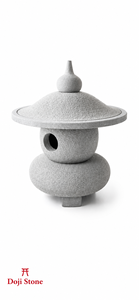 โคมไฟหินทรายญี่ปุ่นแบบดั้งเดิม Doji Stoneware รุ่น DJ03 ขนาด 45 ซม. สำหรับตกแต่งสวน บ่อน้ำ และสระน้ำกลางแจ้ง - Product Image 2