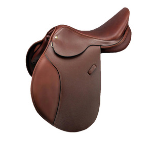 Selle anglaise professionnelle en cuir véritable pour l'équitation, fournisseur OEM ODM d'équipements équestres - Product Image 1