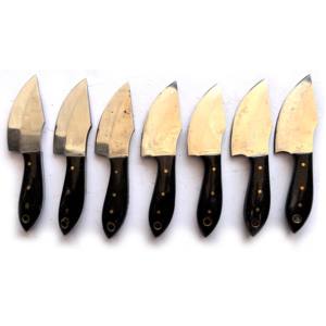 Couteau pliant de poche en acier Damas forgé à la main avec étui en cuir, idéal pour la vente en gros aux États-Unis, tendance, en corne de bélier, pour activités de plein air - Product Image 1