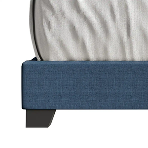 Lit Queen Moderne Rembourré avec Tête de Lit à Ailes pour Mobilier de Chambre - Product Image 4