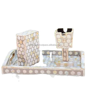 Juego de Porta Incienso Hecho a Mano para Regalo de Eid, Fragancia Árabe para el Hogar y Regalo, Majestuoso Juego de Quemadores de Incienso con Incrustaciones de Nácar - Product Image 3