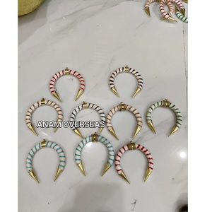 Pendentif en corne de buffle fait main, nouveau design, charme naturel pour la fabrication de colliers et bijoux - Product Image 4