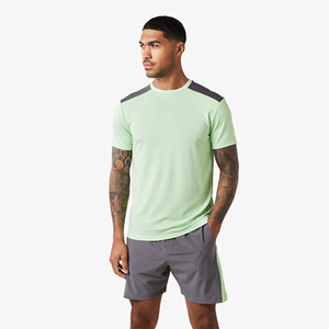 Conjunto de Camiseta y Pantalones Cortos de Verano para Hombre, Estilo Vintage, Personalizado al por Mayor, Ecológico, Poliéster/Algodón - Product Image 4