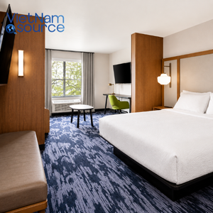 Fournisseur de meubles d'usine au Vietnam pour les rénovations de l'hôtel Fairfield Inn, incluant les armoires de chambre, le rangement de chambre et les meubles de chambre. - Product Image 3