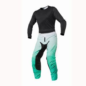 Combinaison de course en cuir de vachette personnalisée pour moto - Vêtements de sport imperméables avec design respirant et respectueux de l'environnement, logo de marque personnalisé - Product Image 6