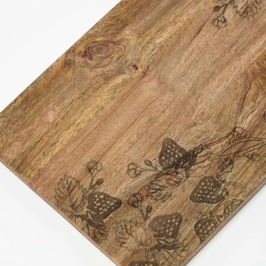 Planche à découper en bois de forme rectangulaire avec poignée durable, surface polie, compatible lave-vaisselle et écologique, épaisseur 1,5 cm - Product Image 6