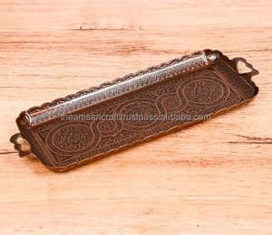 Plateau de service carré en cuivre décoratif de fantaisie pour le café et le thé, artisanat artisanal moderne et durable fait à la main avec taille et logo personnalisables - Product Image 4