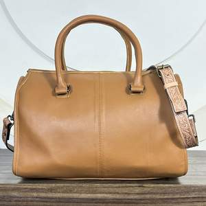 กระเป๋าเดินทางหนังวัวแท้ลายหัวใจ รุ่น Speedy ขนาดใหญ่ ดีไซน์ปี 2026 ตกแต่งด้วยมือ สำหรับผู้หญิง สไตล์คาวเกิร์ล แฟชั่นทันสมัย - Product Image 6