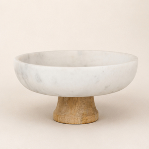 Bol à fruits en marbre blanc avec base en bois naturel, élégant plat de service décoratif en pierre sur pied pour comptoir de cuisine - Product Image 1