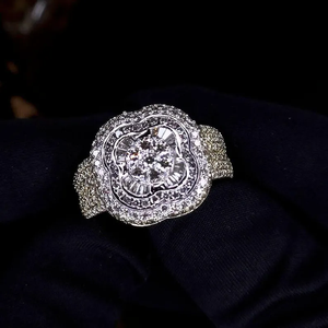 Bague de cocktail hip-hop en forme de fleur pour femme, en argent 925 et plaqué or 14 carats, avec diamants de laboratoire micro-pavés, style glamour pour mariage - Product Image 3