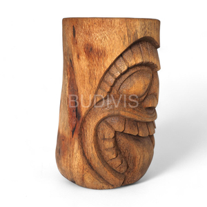 Taburete de Madera con Cara de Tiki Sonriente, Muebles Hechos a Mano de Estilo Polinesio para Venta al por Mayor, Diseño Interior Tropical - Product Image 5