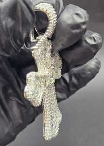 Colgante de Cruz Totalmente Cubierto de Diamantes, Plata 925, Colgante Personalizado de Moissanita, Colgante Hip Hop, Colgante de Fe Cristiana, Joyería Religiosa - Product Image 3