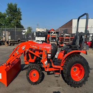 Premium LX4020 Compact <b>Tractor</b> Offering Smooth Operation and Practical Features for Landscaping and Farm Applications - Product Image 2