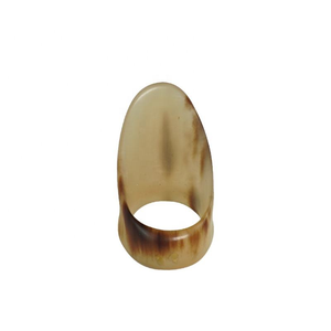 Anillo Clásico para Pulgar Alibow, Hecho a Mano, de Cuerno de Buey Transparente, con Gancho Superficial, Protector de Anillo Extra Indoloro, Seguridad para los Dedos en Tiro con Arco - Product Image 4