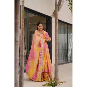 ชุดกาวน์แฟนซีของผู้หญิงและชุด dupatta พร้อมงานปักลำดับที่สง่างาม - Product Image 4