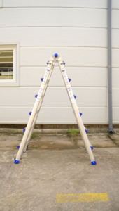 Aluminum Alloy Extension <b>Ladder</b> with Manual Lock Mechanism Blue Wheel Safety Design - Product Image 6
