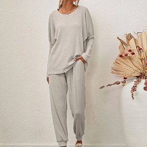 ชุดโซฟาคุณภาพสูง ทนทาน ออกแบบมาเพื่อความสบายยาวนานและเหมาะสำหรับการใช้งานในบ้านทุกวัน - Product Image 4